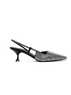 صندل إيزا مرصع بحزام حول الكاحل