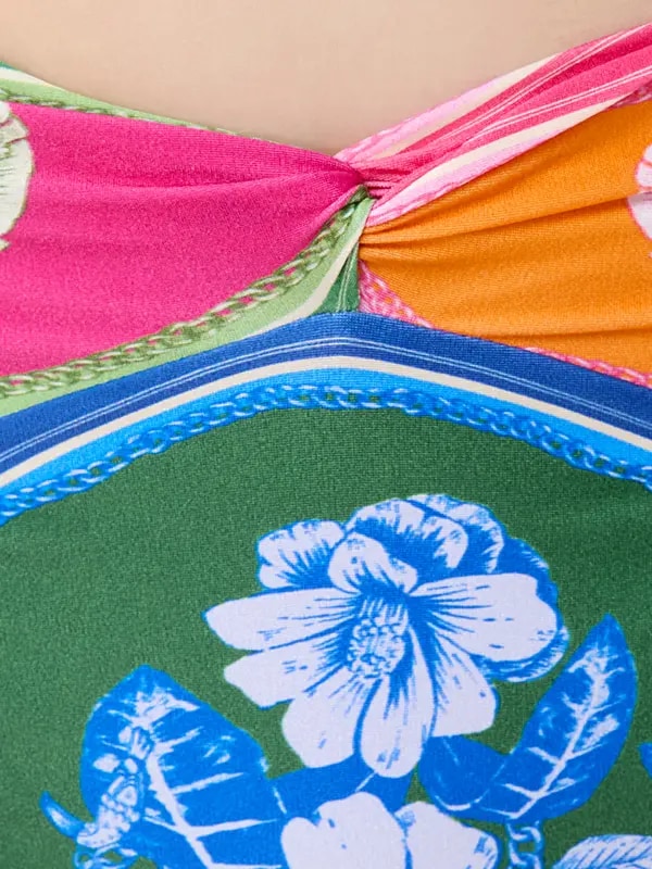 /original/332448_FRIO_Floral MUL_4.png_convert-600x800