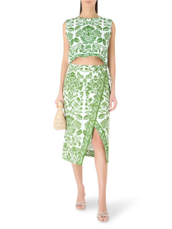 /original/332451_FRIO_TapestryGr_2.png_convert-600x800