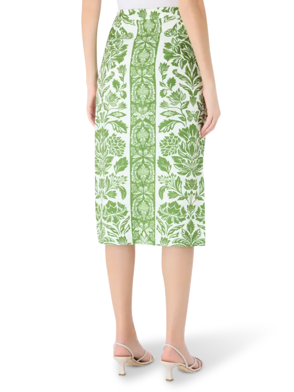 /original/332451_FRIO_TapestryGr_3.png_convert-600x800