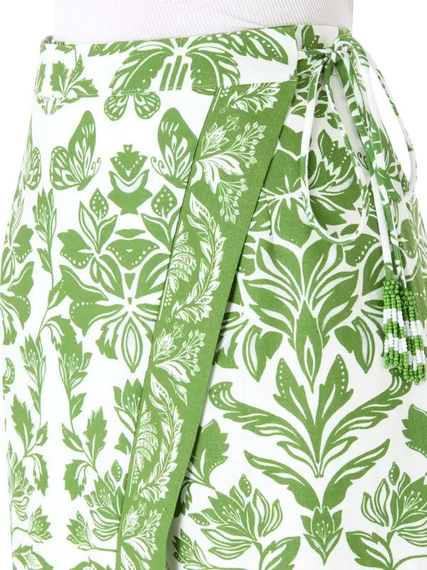 /original/332451_FRIO_TapestryGr_4.png_convert-600x800