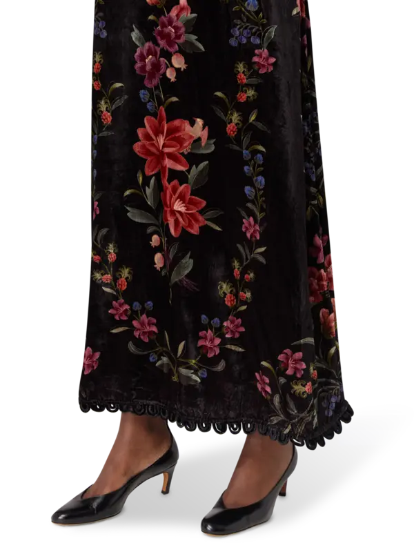 /original/340200_FRIO_Belle Blk_5.png_convert-600x800