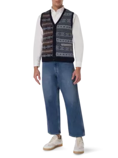 فيست محبوك بأزرار