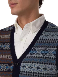 فيست محبوك بأزرار