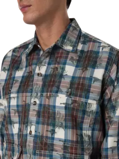 قميص أدفنتشر بطبعة مربعات