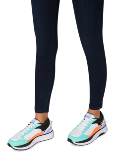 /original/38161402_PUMA_White-Elek_5.png_convert-240x320