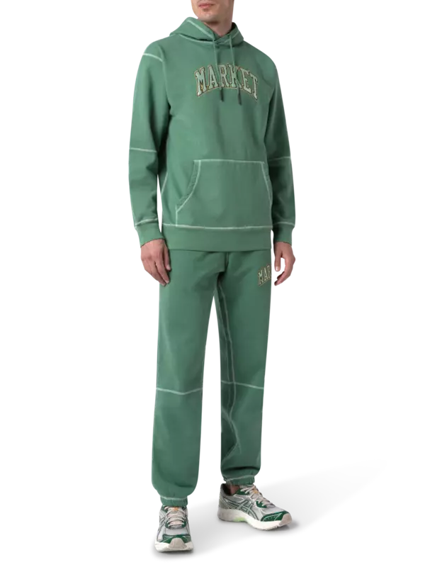 بنطال رياضي مزين بغرز ثلاثية