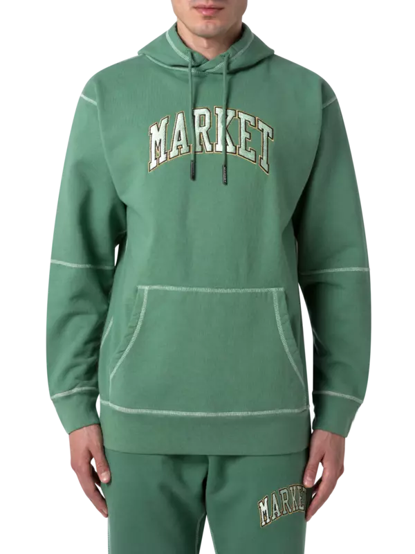 هودي مزين بغرز ثلاثية