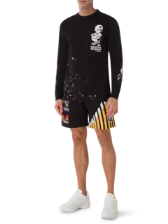 تيشيرت بأكمام طويلة ونقشة مربعات