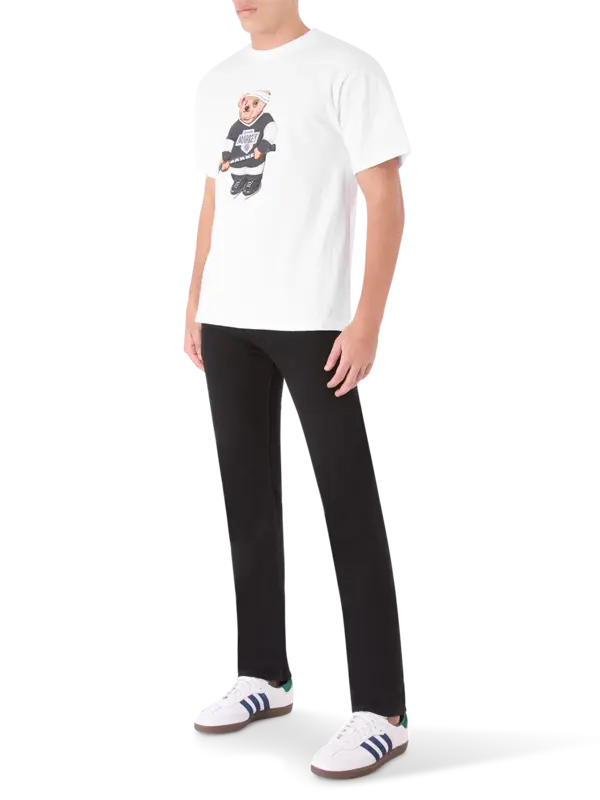 /original/399002153_MRKT_White_2.png_convert-600x800