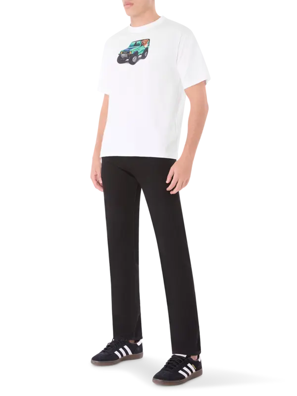 /original/399002189_MRKT_White_2.png_convert-600x800