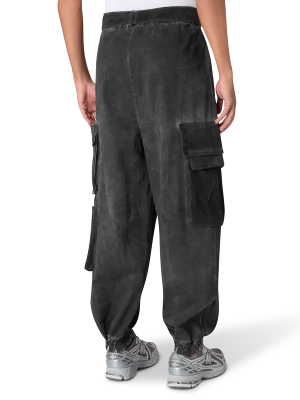 /original/3BM1117_LHNI_Black_3.png_convert-600x800