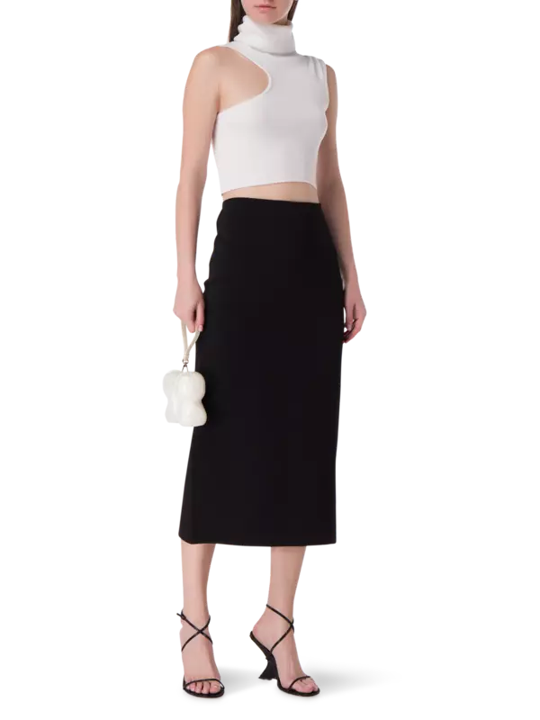 بلوزة ميليتا