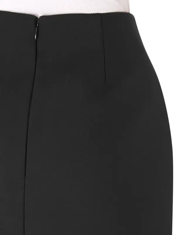 /original/414-32-049_ROHE_Black_6.png_convert-600x800