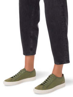 TOURNAMENT LOW TOP SNEAKER