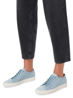 TOURNAMENT LOW TOP SNEAKER