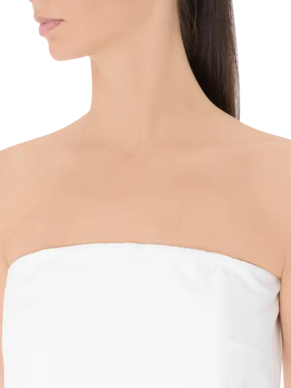 /original/415-20-258_ROHE_100 OptWhi_4.png_convert-600x800