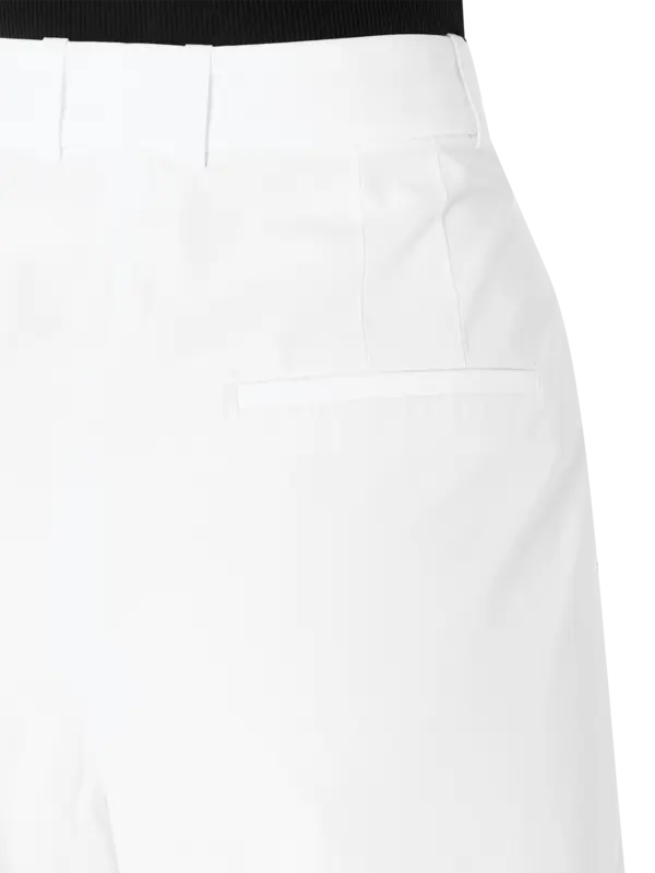 /original/415-30-006_ROHE_100 OptWhi_5.png_convert-600x800