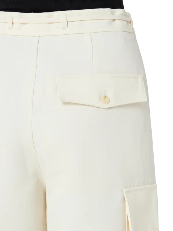 /original/416-30-030_ROHE_112 OffWhi_5.png_convert-600x800