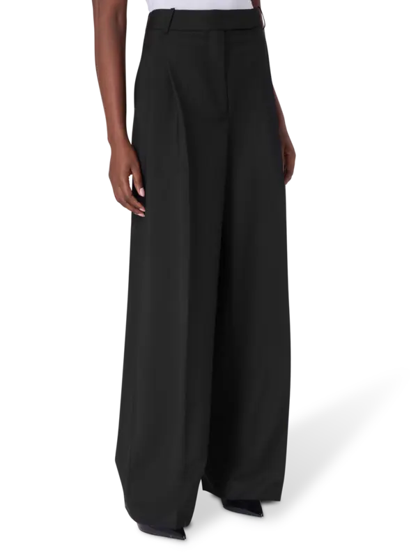 /original/416-30-122_ROHE_001 Black_1.png_convert-600x800