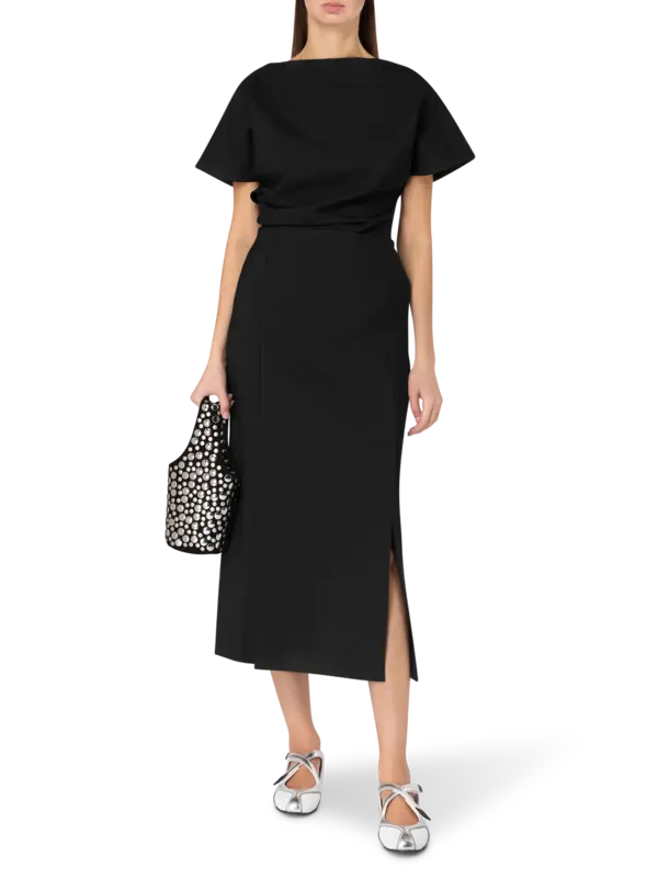 /original/416-32-099_ROHE_001 Black_2.png_convert-600x800