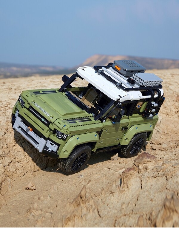/original/42110-LEGO_00_11.jpg_convert-600x800