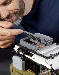 /original/42110-LEGO_00_8.jpg_convert-240x320