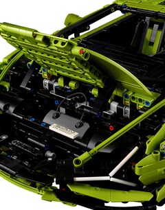 /original/42115-LEGO_00_18.jpg_convert-240x320