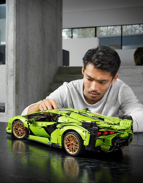 /original/42115-LEGO_00_20.jpg_convert-600x800