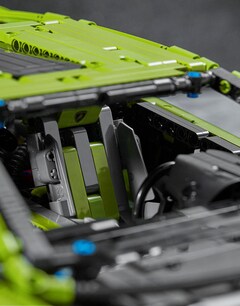 /original/42115-LEGO_00_26.jpg_convert-240x320