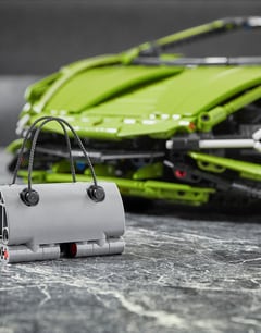 /original/42115-LEGO_00_33.jpg_convert-240x320