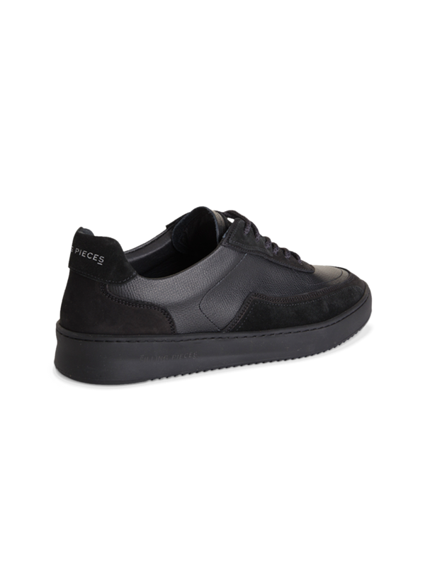 Mondo Decon Sneakers