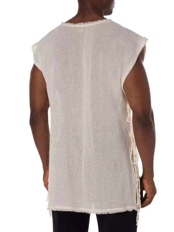 بلوزة أريس بدون أكمام