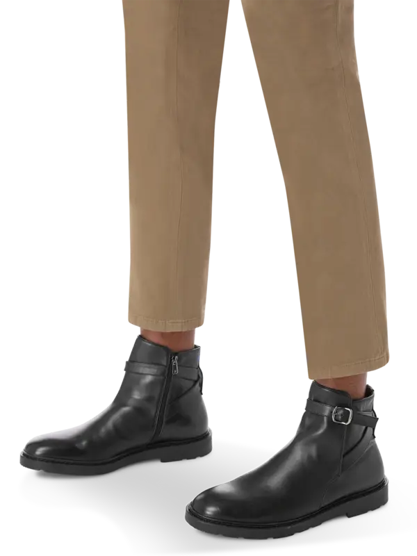 /original/47210_FRRO_Nero_2.png_convert-600x800