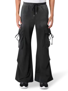 /original/4VW5225_LHNI_Black_1.png_convert-240x320