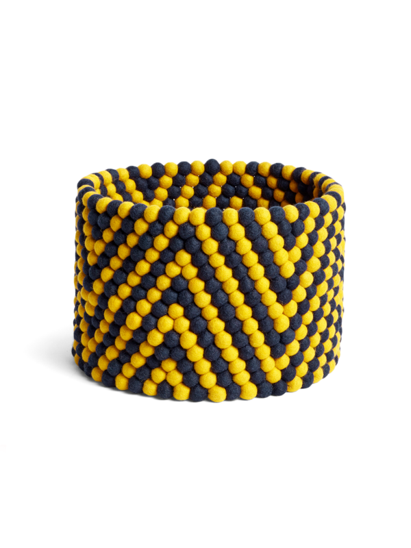 /original/508451_HAY_YELLOW_1.png_convert-600x800