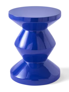 كرسي بتصميم متعرج