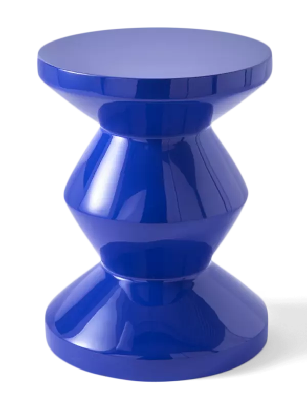 كرسي بتصميم متعرج