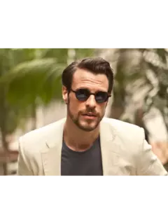 /original/5285_LGR_BlaYelPhot_2.png_convert-240x320