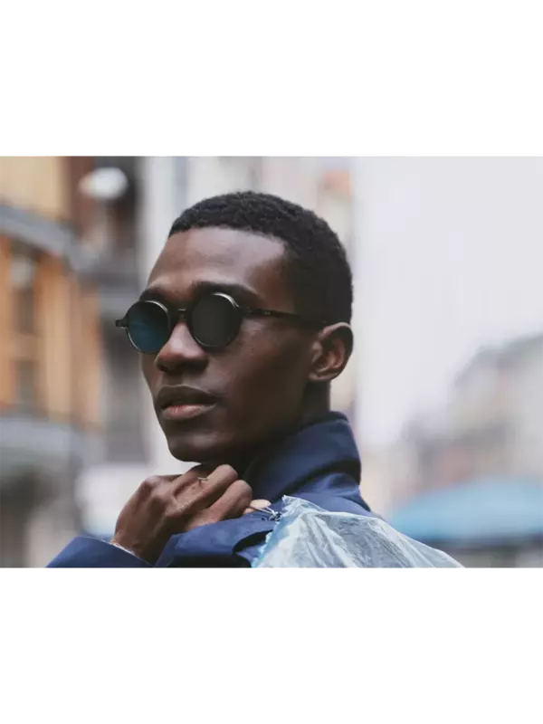 /original/5457_LGR_BlaBluPhot_2.png_convert-600x800