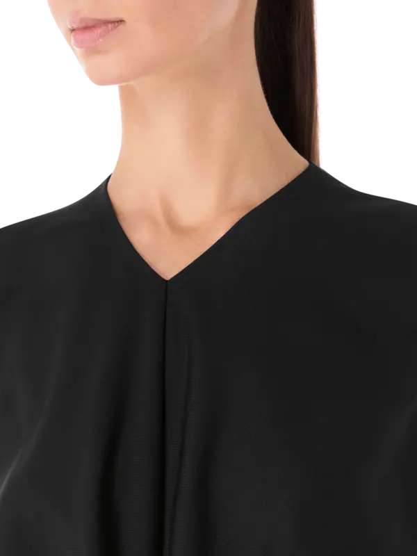 /original/5468570_KHTE_Black 200_4.png_convert-600x800