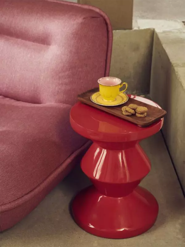 كرسي استرخاء منتفخ بلون التوت