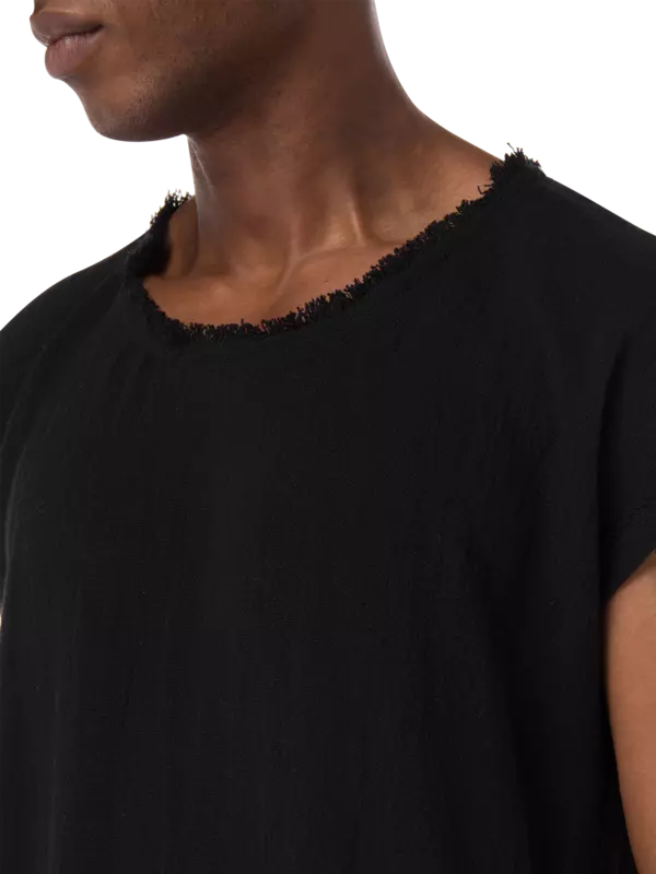 بلوزة ألومال طويلة بتصميم دائري