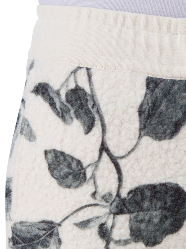 /original/607MLLWF_ERDM_WHITE_5.png_convert-600x800