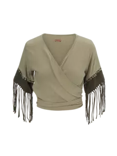 بلوزة أمارو بتصميم ملتف