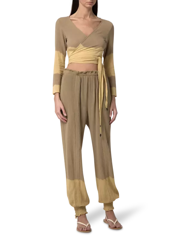 بلوزة لاهون بأكمام طويلة مصبوغة بطريقة الربط