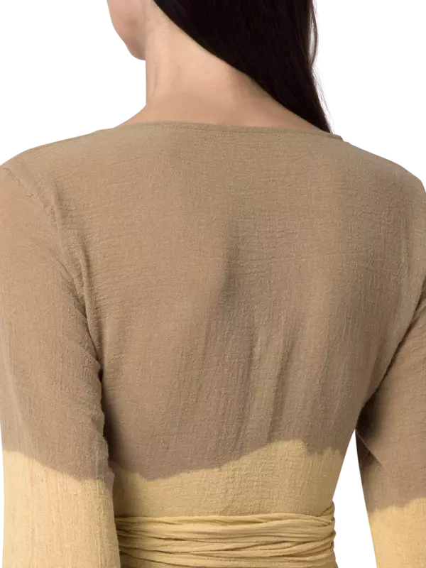 بلوزة لاهون بأكمام طويلة مصبوغة بطريقة الربط