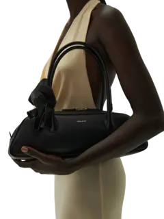 حقيبة بريجيت بتصميم شبه منحرف