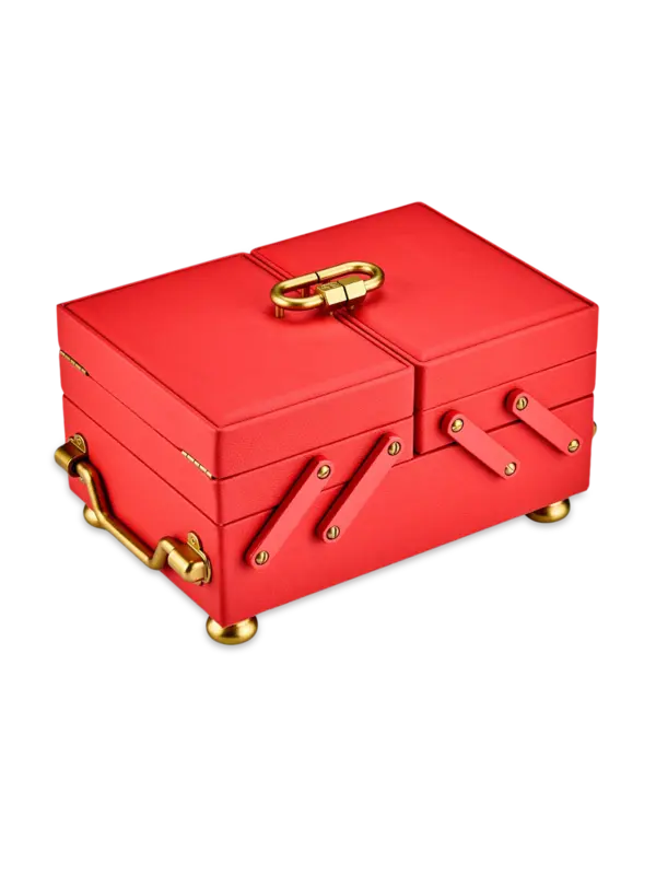 /original/730100_WOMA_Red_3.png_convert-600x800