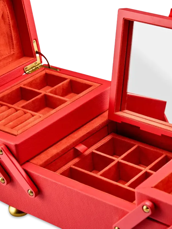 /original/730100_WOMA_Red_5.png_convert-600x800